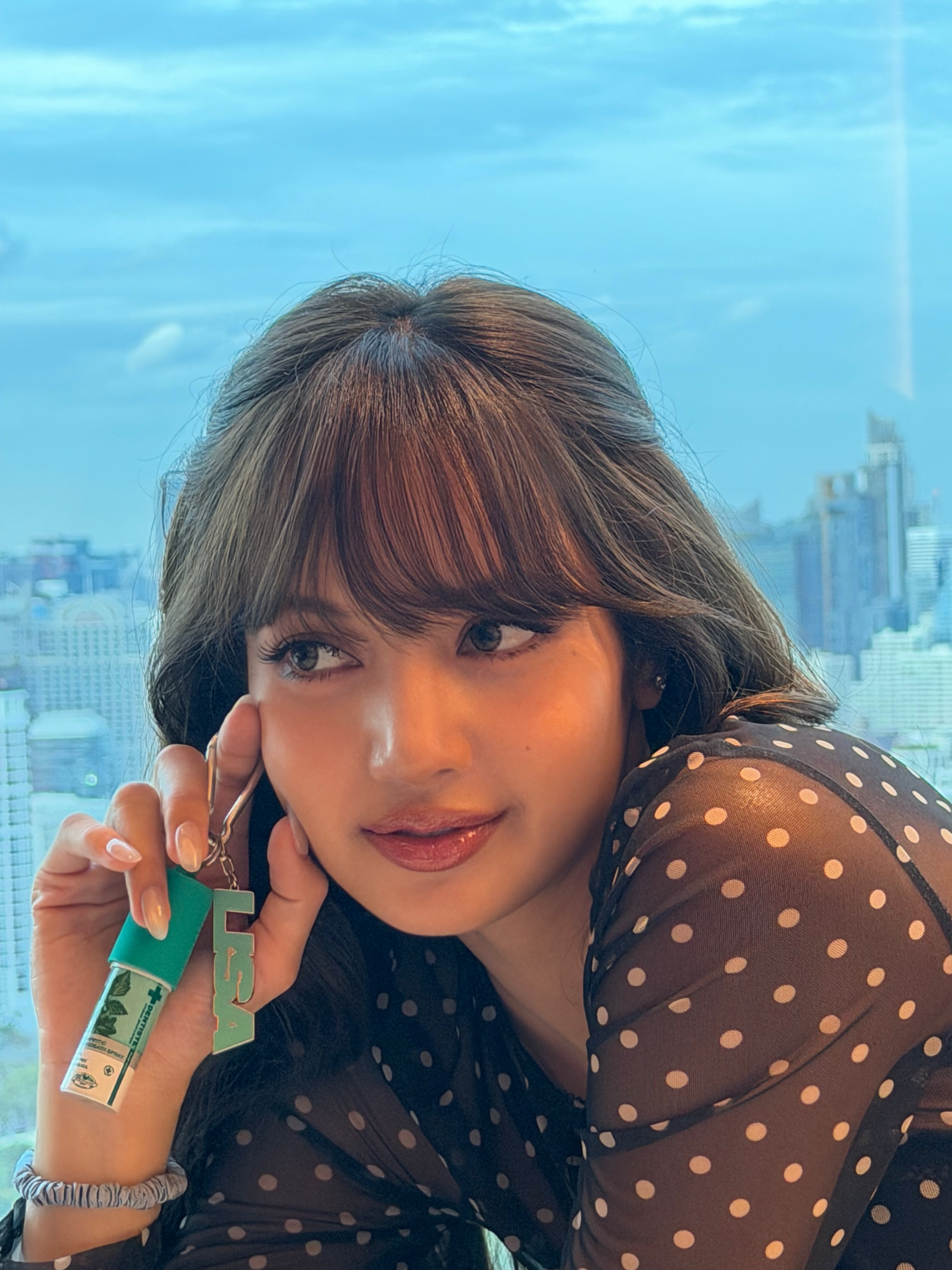 lalalalisa_m_20260705_p_3933964818432911835_3_3933962595866739977.jpg