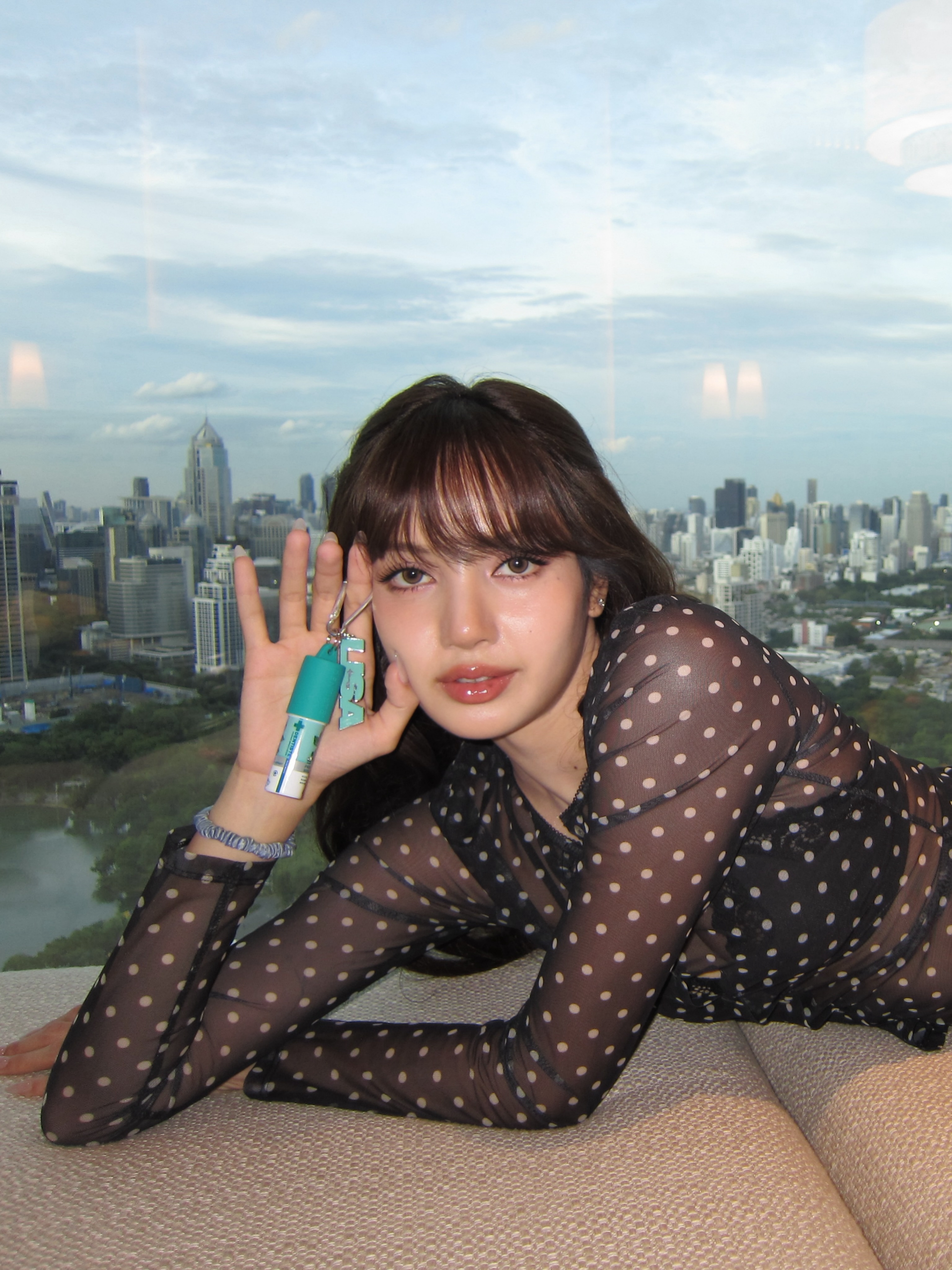 lalalalisa_m_20260705_p_3933964818432911835_5_3933963024482590779.jpg