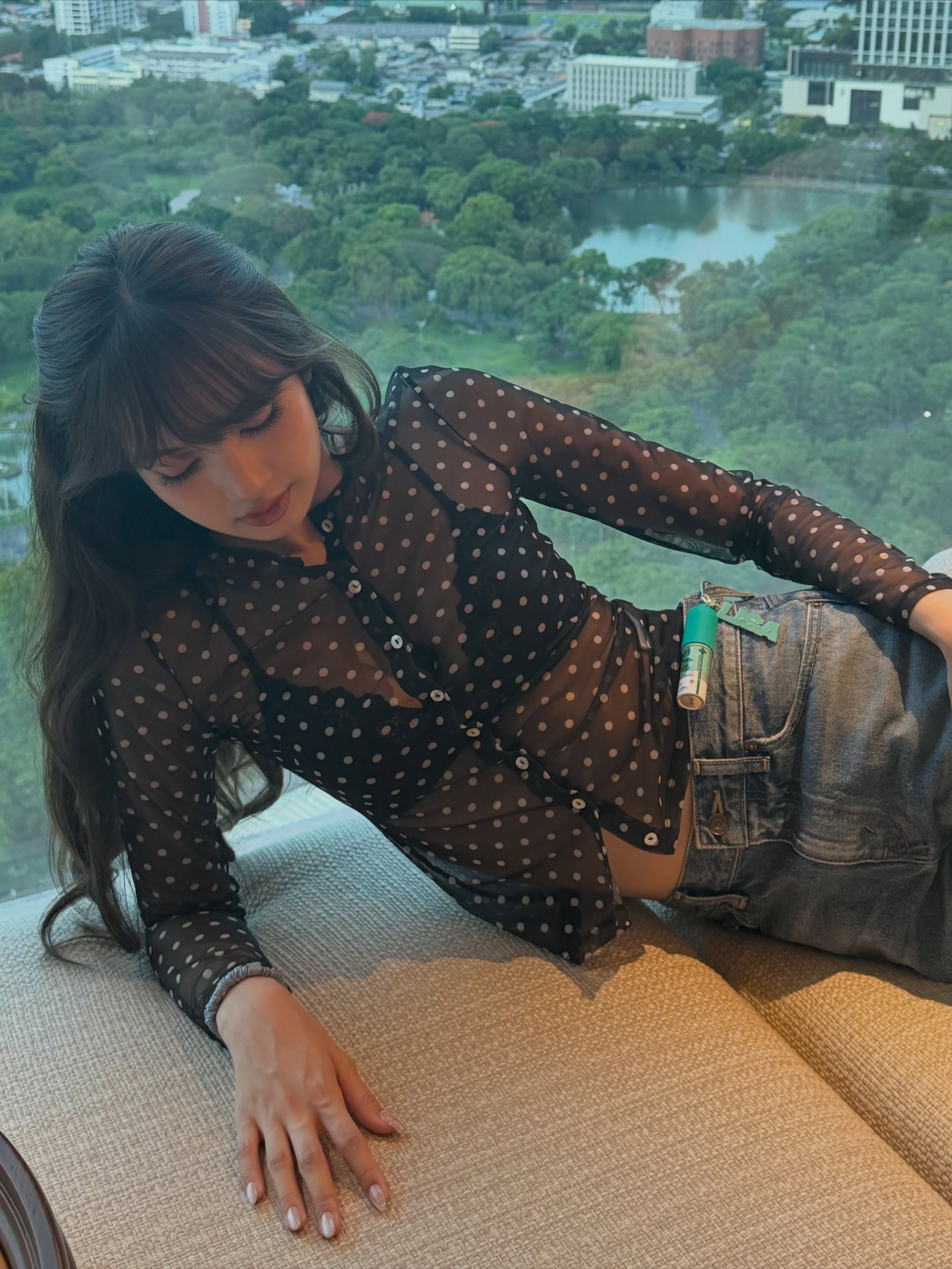 lalalalisa_m_20260705_p_3933964818432911835_1_3933961874337325438.jpg