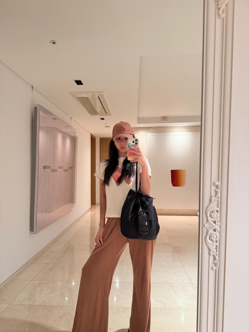 1787901327 (1).jpg