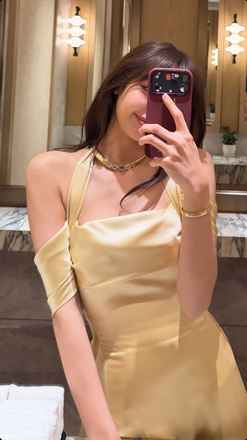 1787543122 (1).jpg