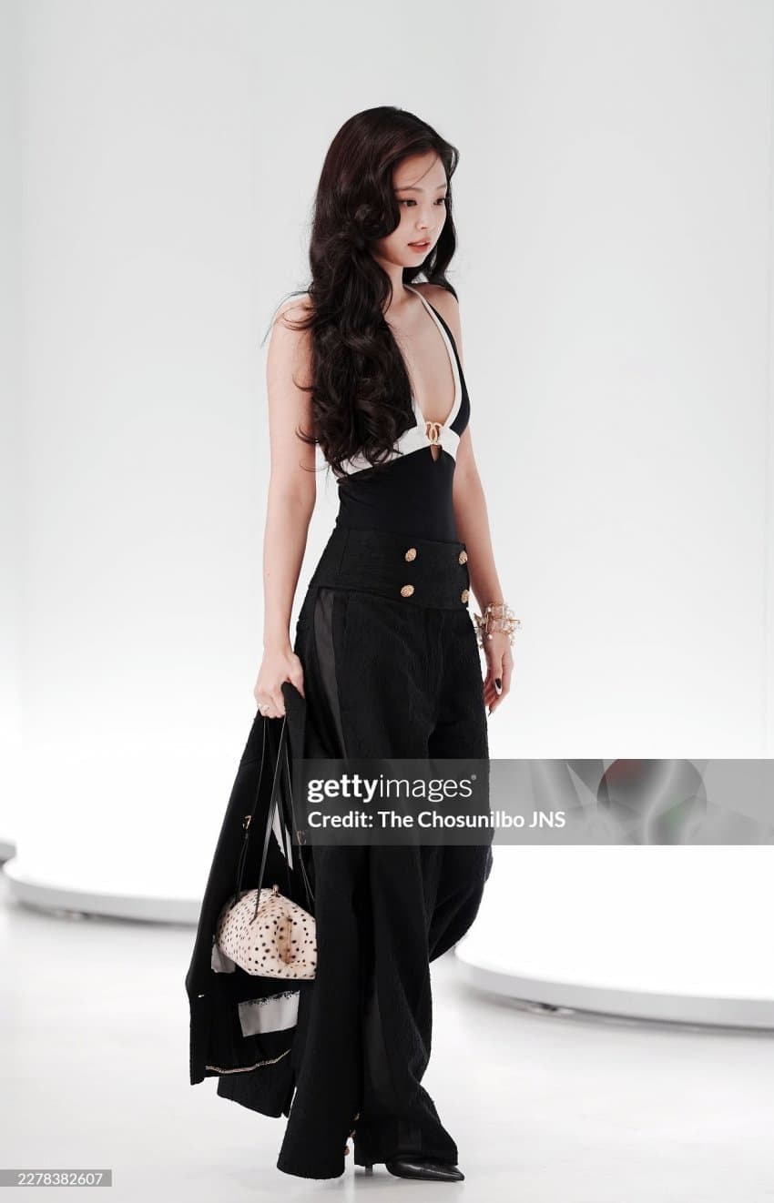 1781020999 (1).jpg