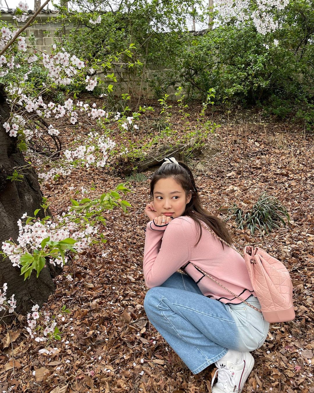 jennierubyjane_1617517708_2544245394902049131_7140177628.jpg