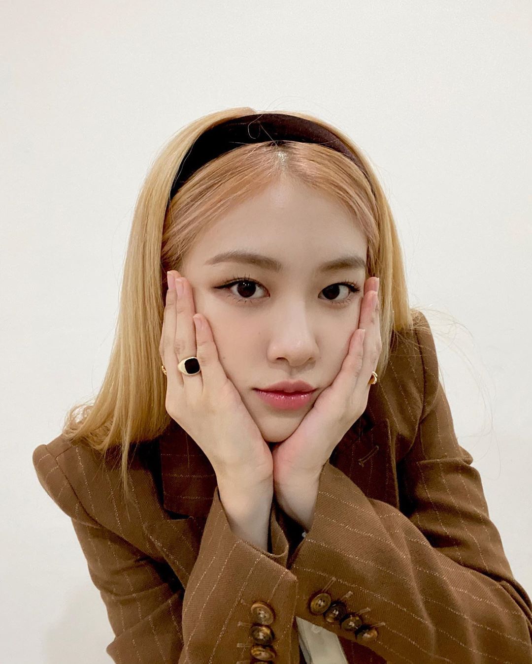 roses_are_rosie_1592050931_2330614591799016311_8004108750.jpg