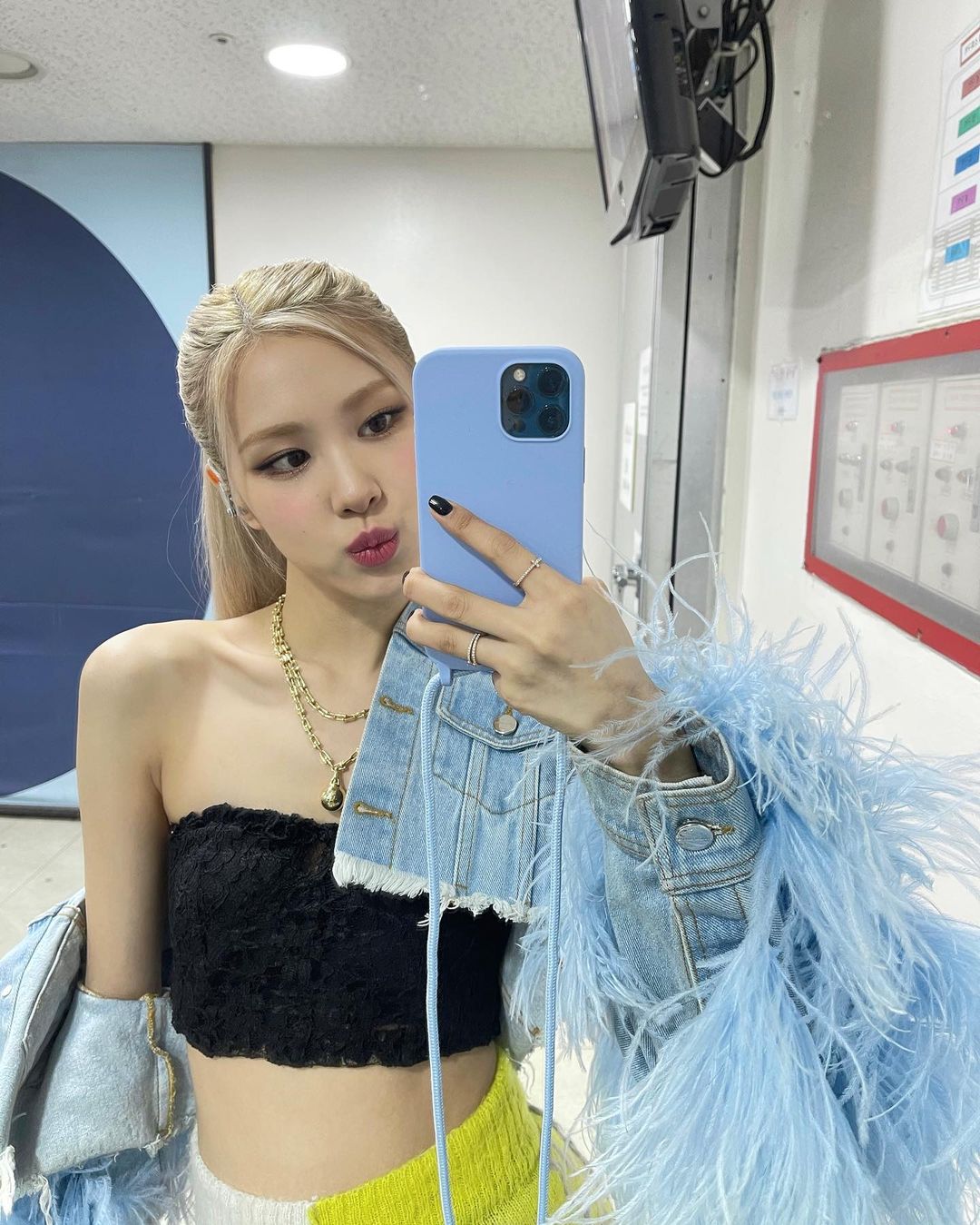 roses_are_rosie_1615734988_2529290852376686291_8004108750.jpg