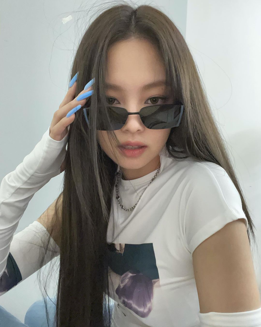 jennierubyjane_20210428_174729_4.jpg