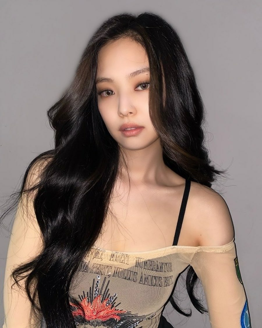 jennierubyjane_CCxt7wljoZa.jpg