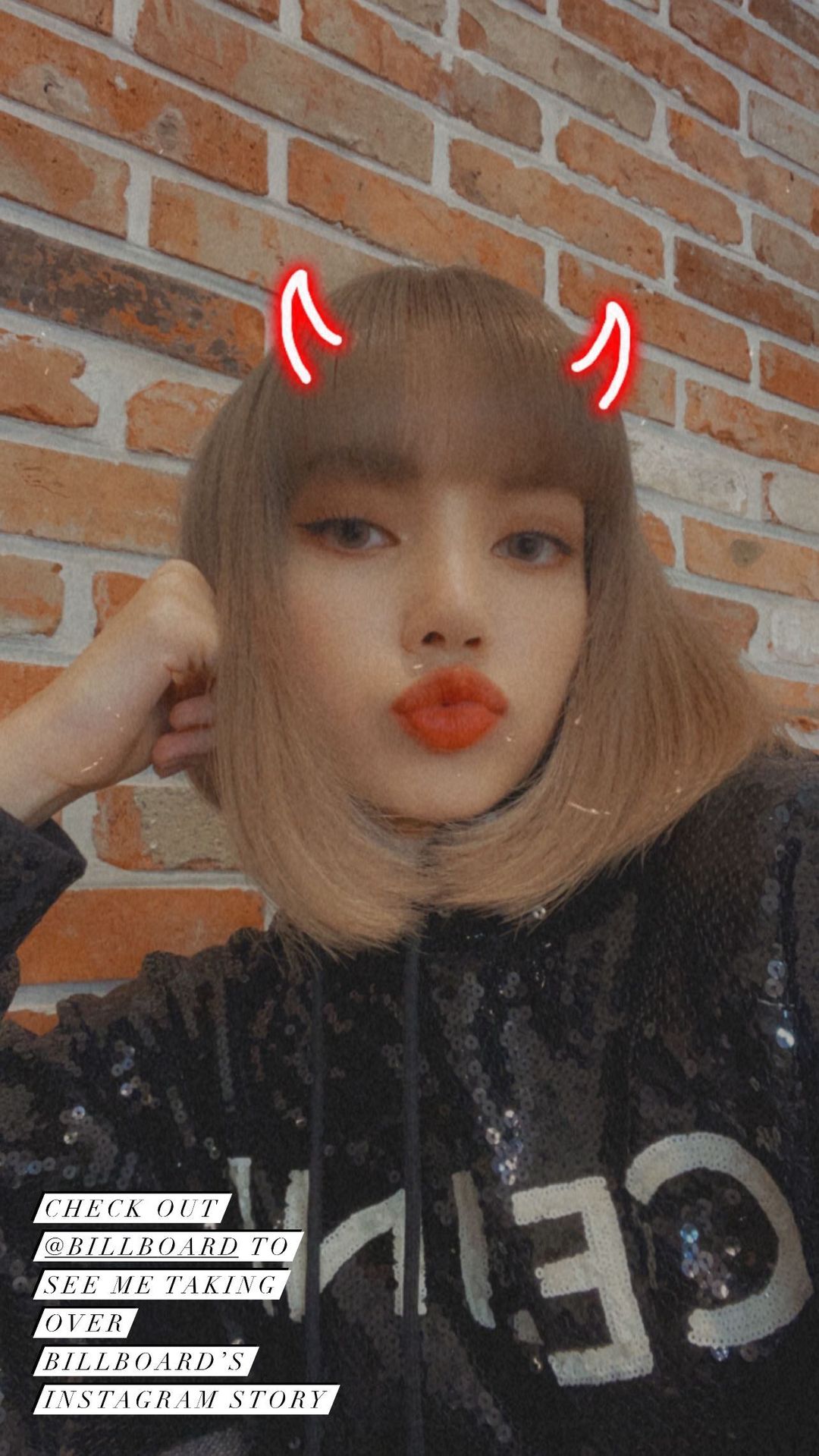 lalalalisa_m_1631286433_2659745894848385469_8012033210.jpg