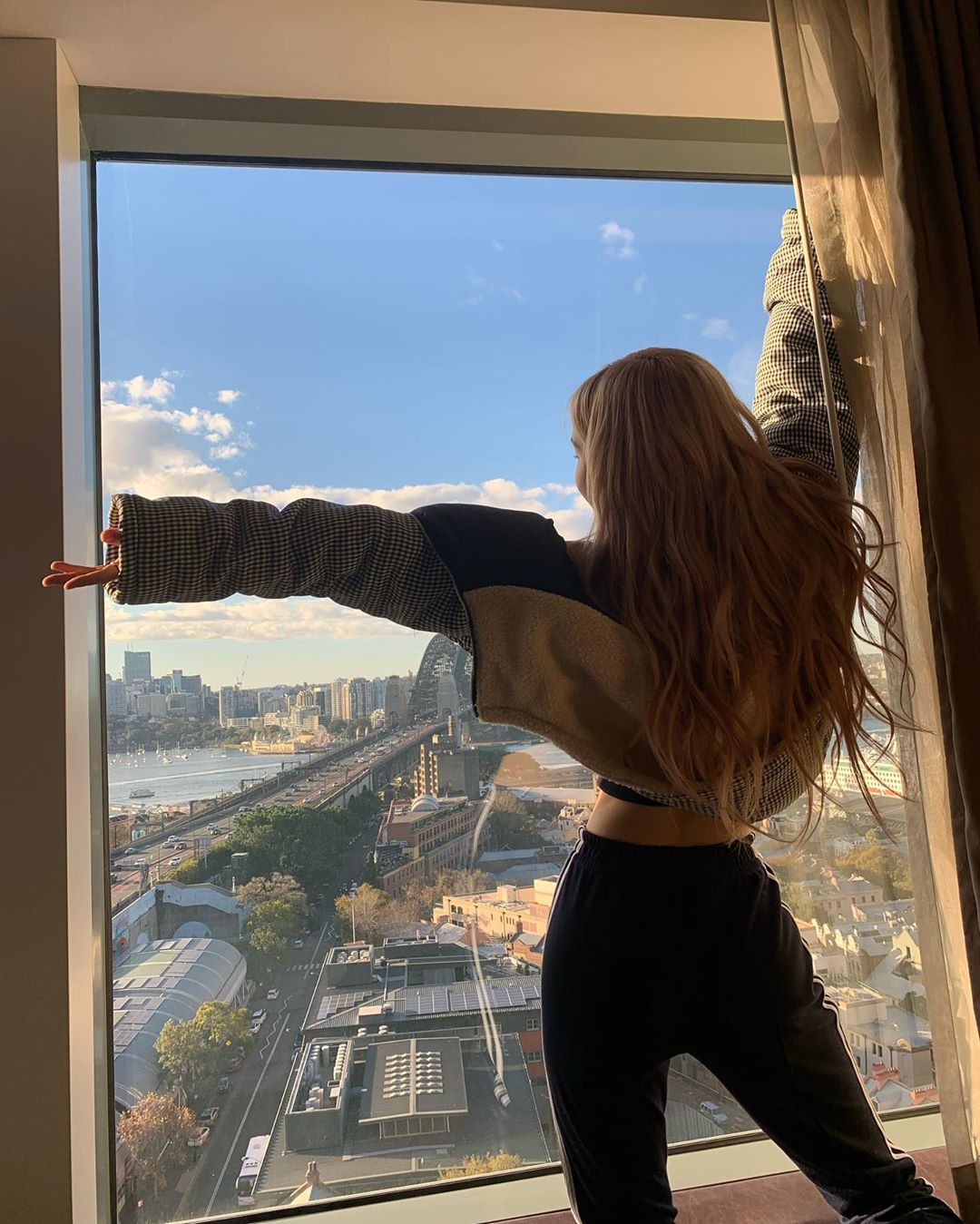 roses_are_rosie_20191122180213070.jpg