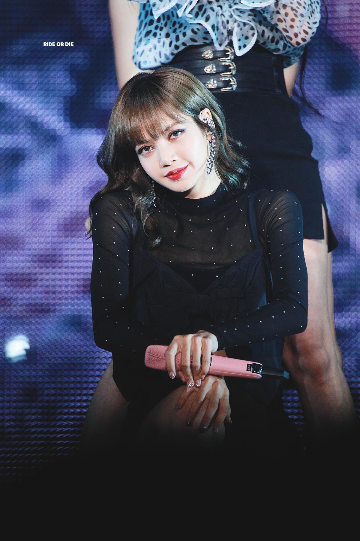 blackpink-20190922-133942-002.jpg