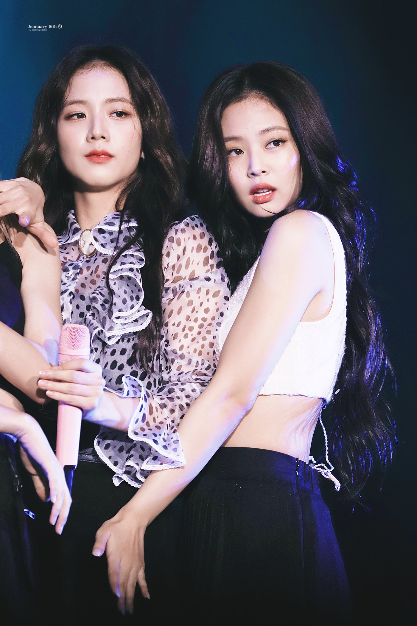 blackpink-20190922-134044-011.jpg