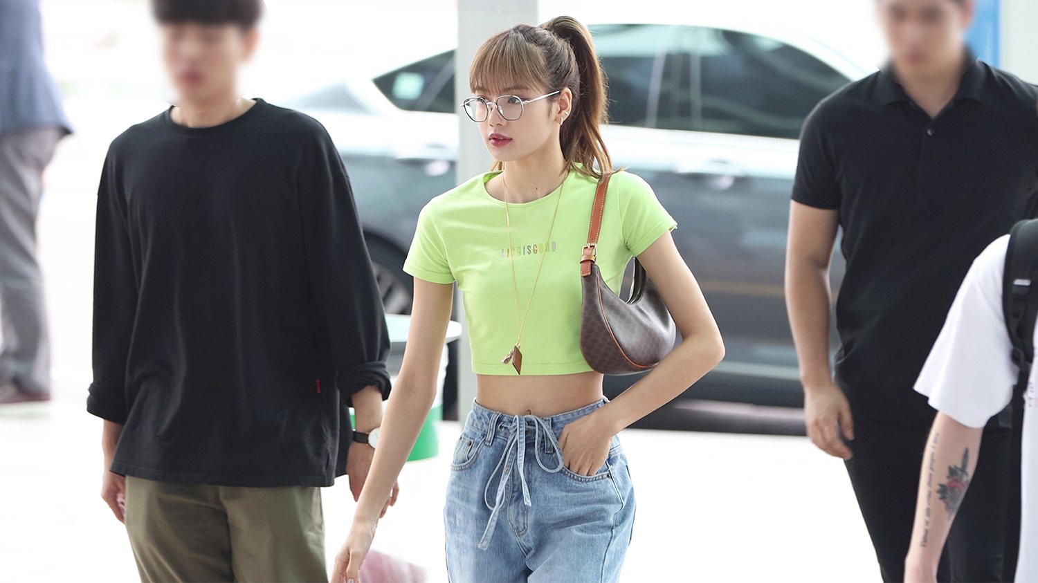 blackpink-20191003-171835-001.jpg