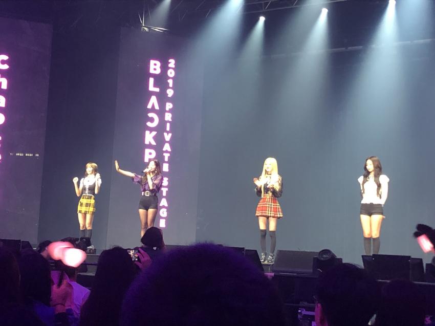 blackpink-20190921-145152-004.jpg