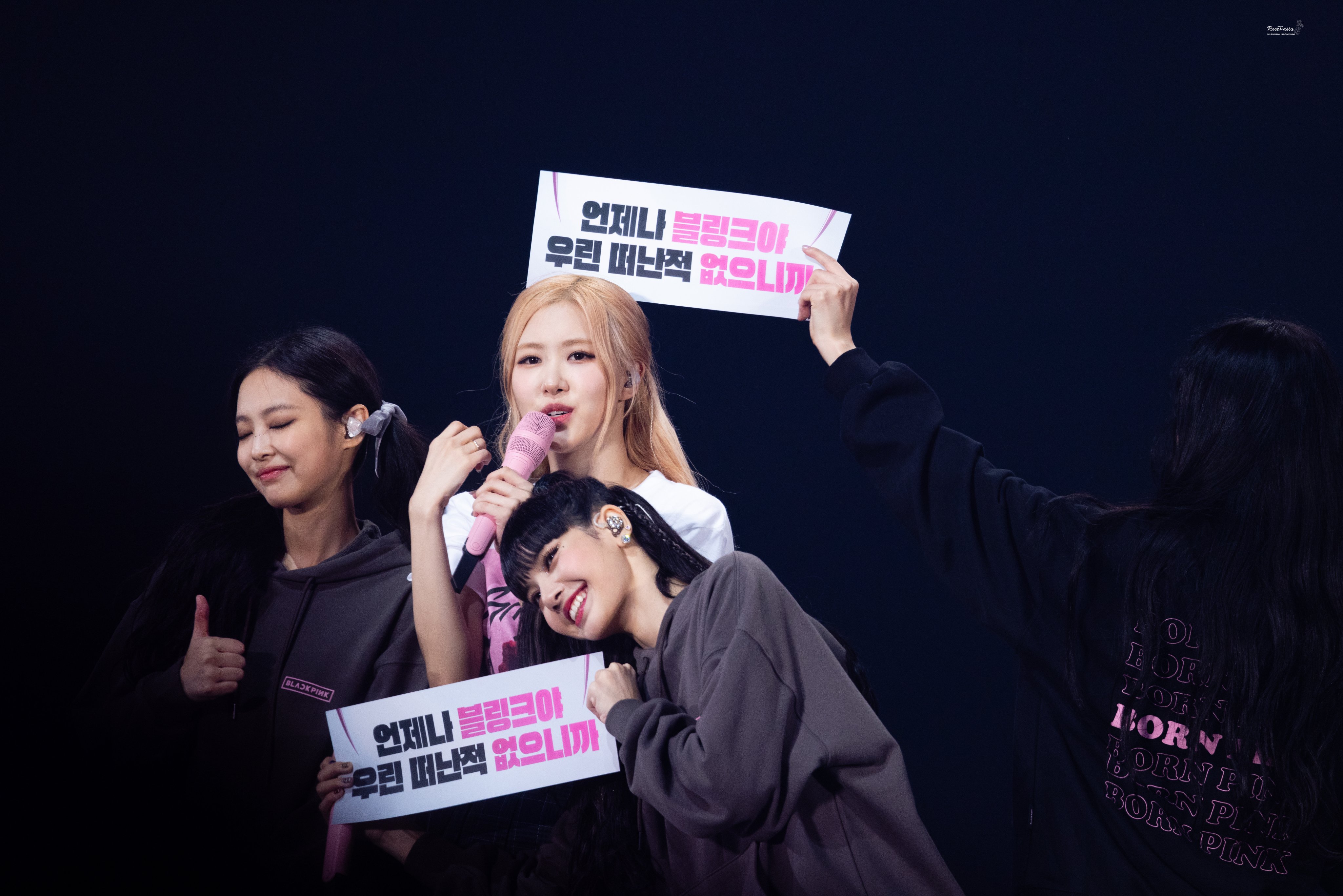 blackpink-20221027-234448-012.jpg