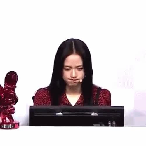 blackpink-20210510-073301-004.gif