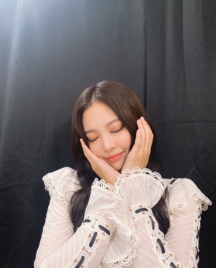 blackpink-20190921-224456-002.jpg