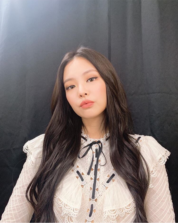 blackpink-20190921-224456-001.jpg