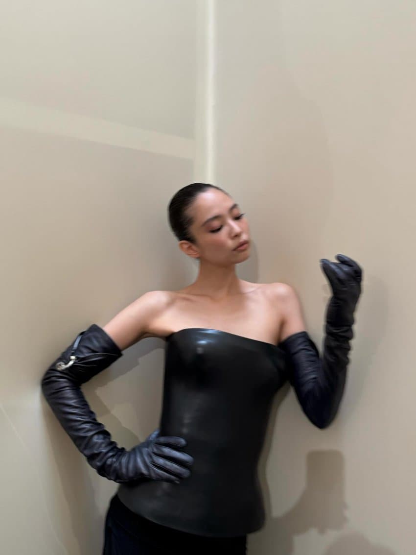 1749818902 (6).jpg