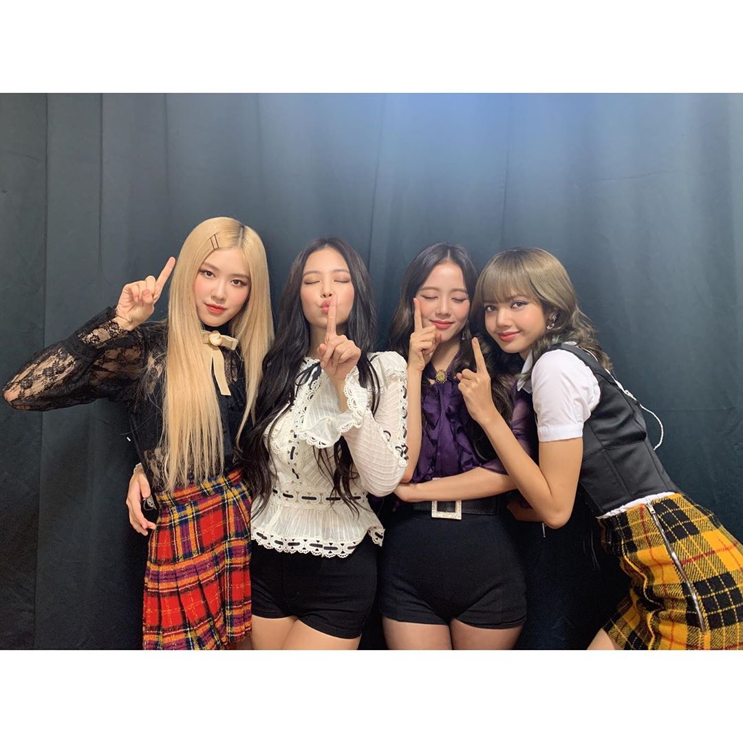 blackpink-20190921-225108-003.jpg