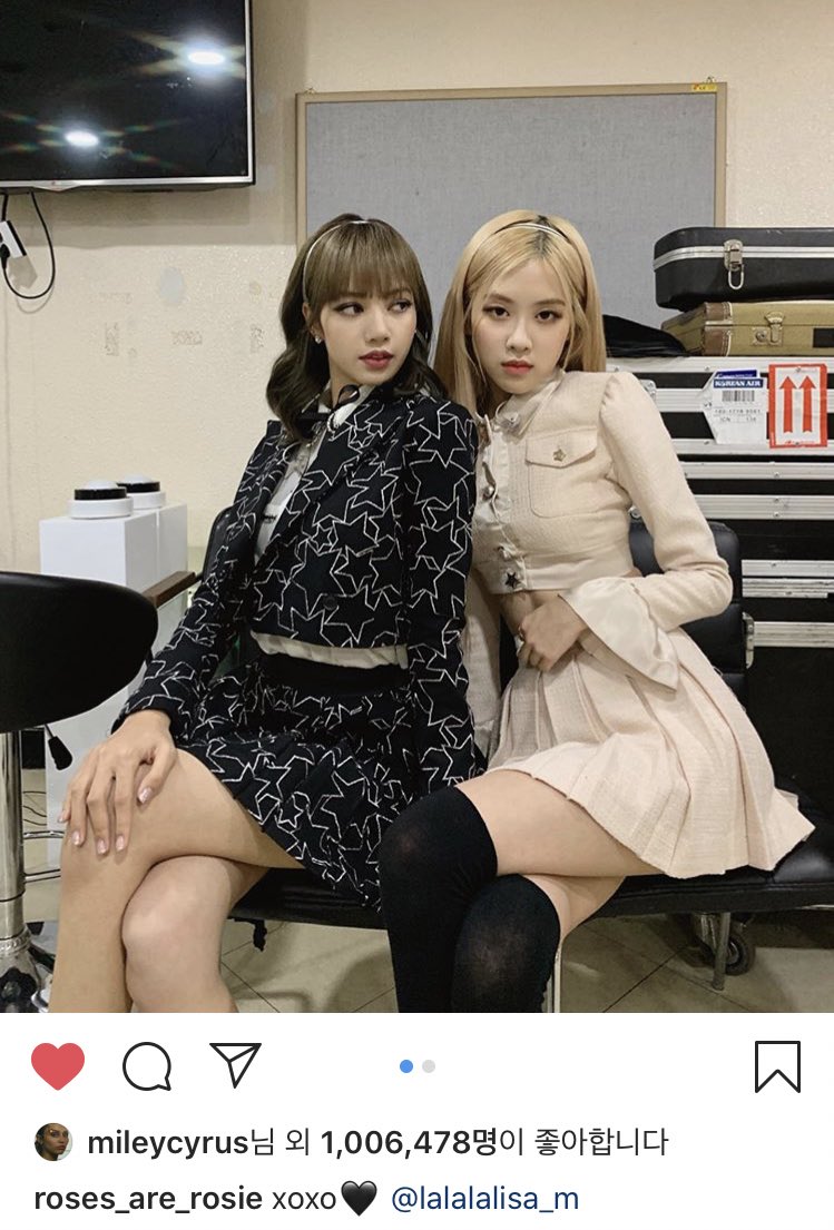 blackpink-20190922-091324-000.jpg