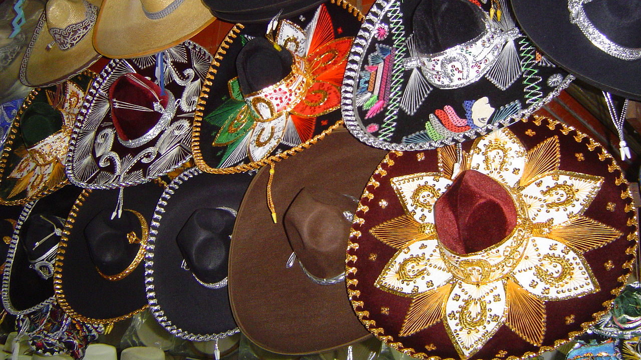 1280px-Sombreros-e1516363515807.jpg