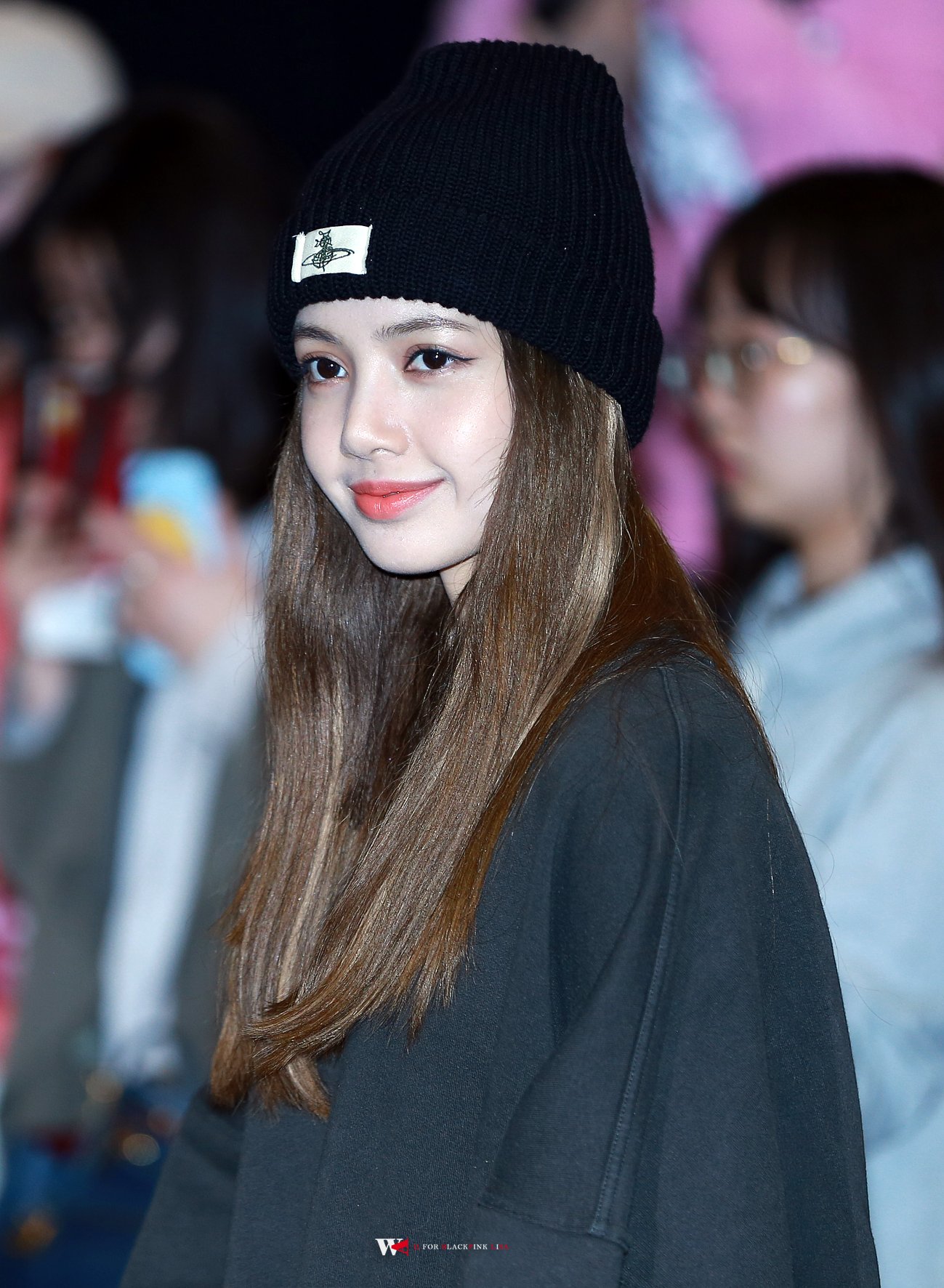 blackpink-20191020-185837-001.jpg