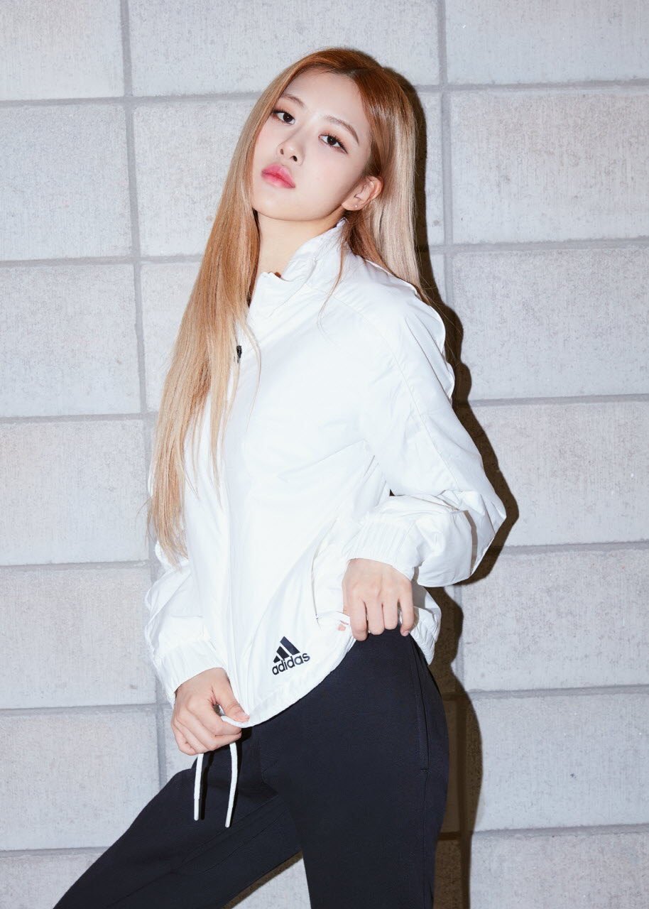 blackpink-20190922-173713-001.jpg