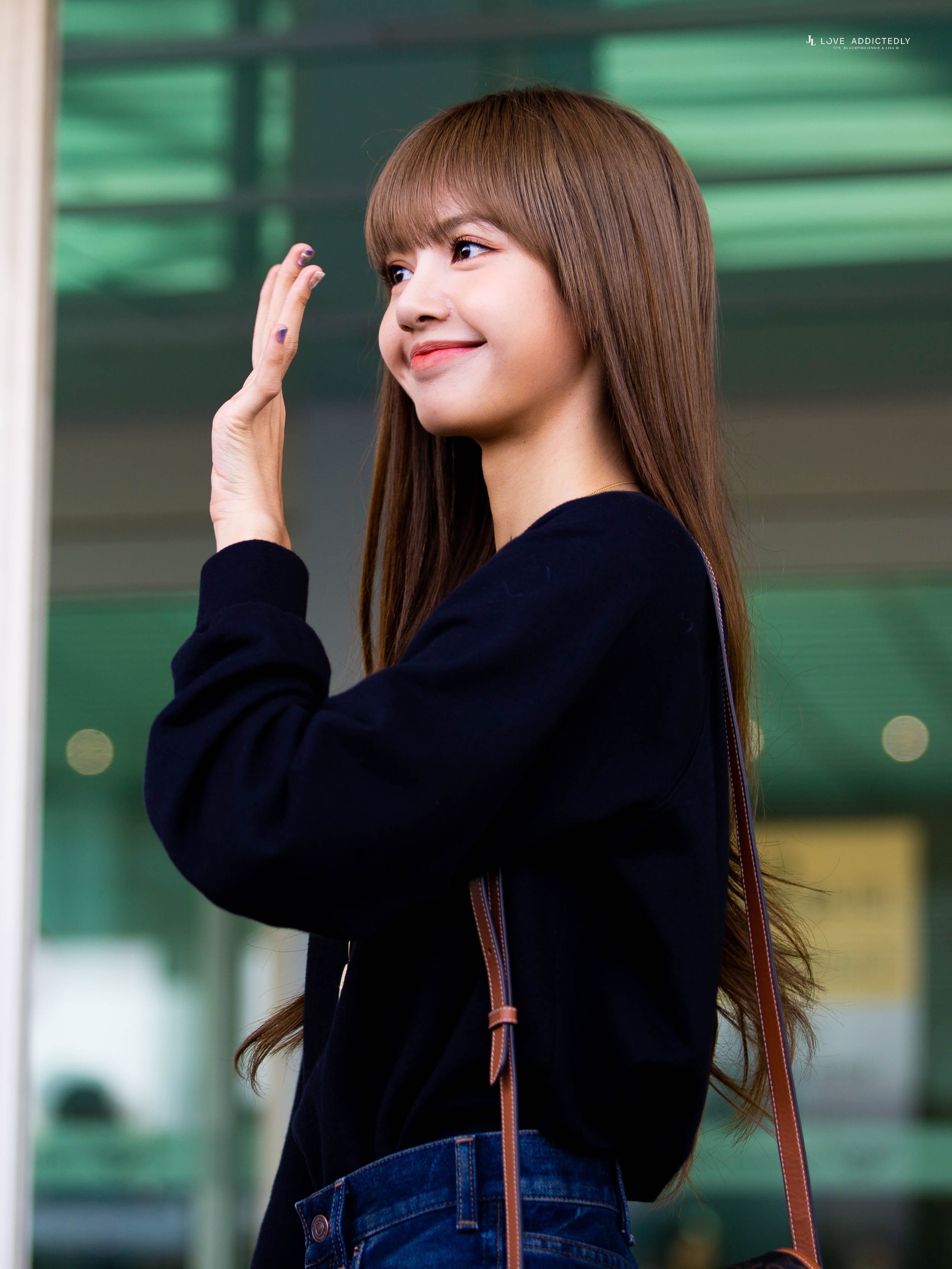 blackpink-20190926-235459-002.jpg