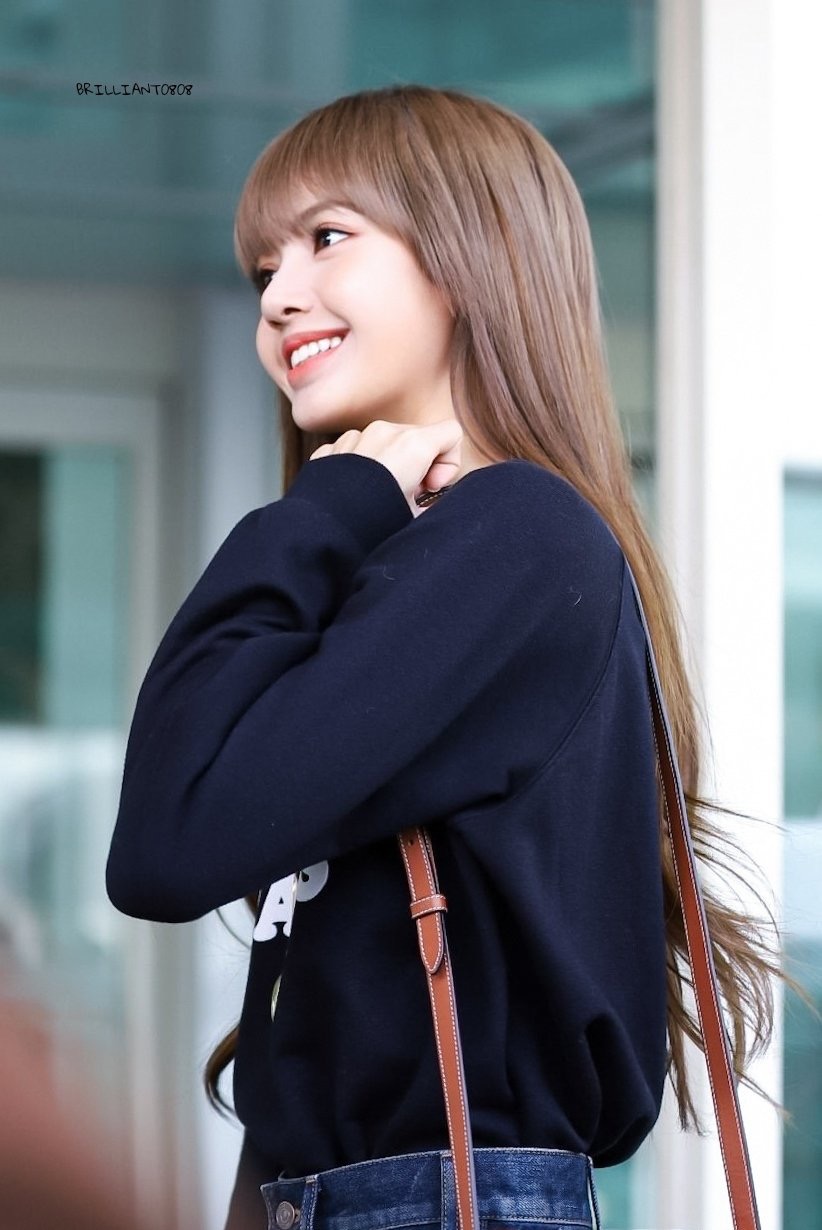 blackpink-20190926-235459-010.jpg