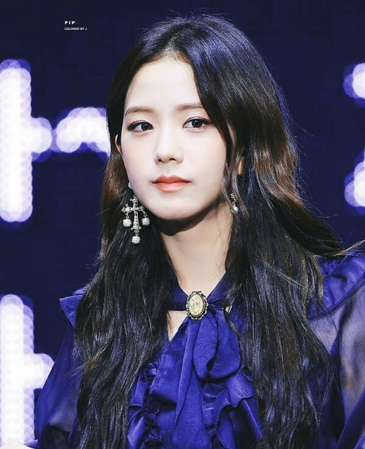 blackpink-20190922-181519-000.jpg