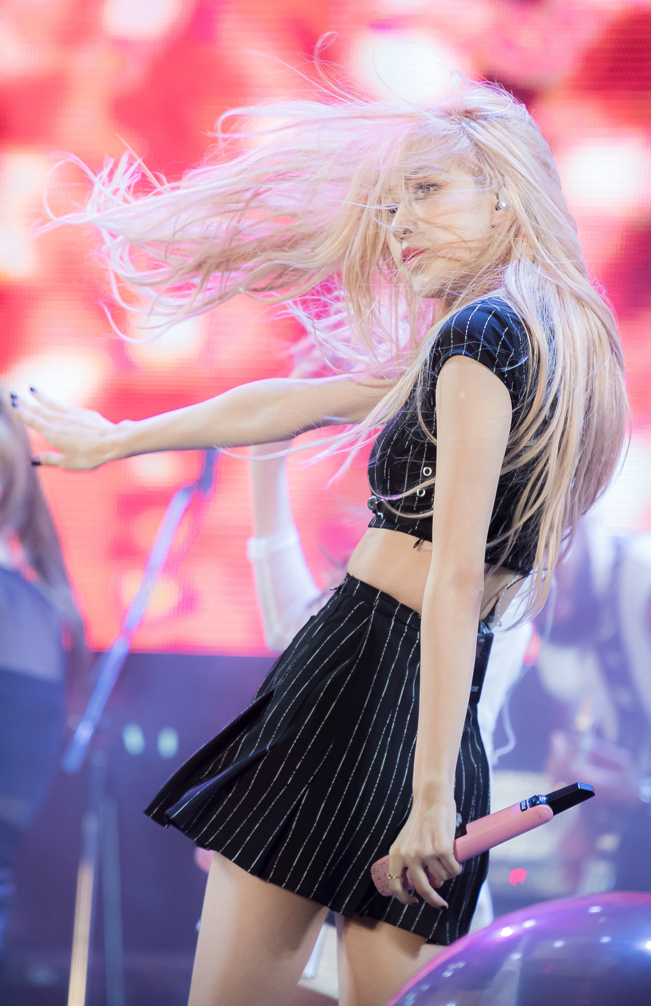 blackpink-20190907-231912-003.jpg