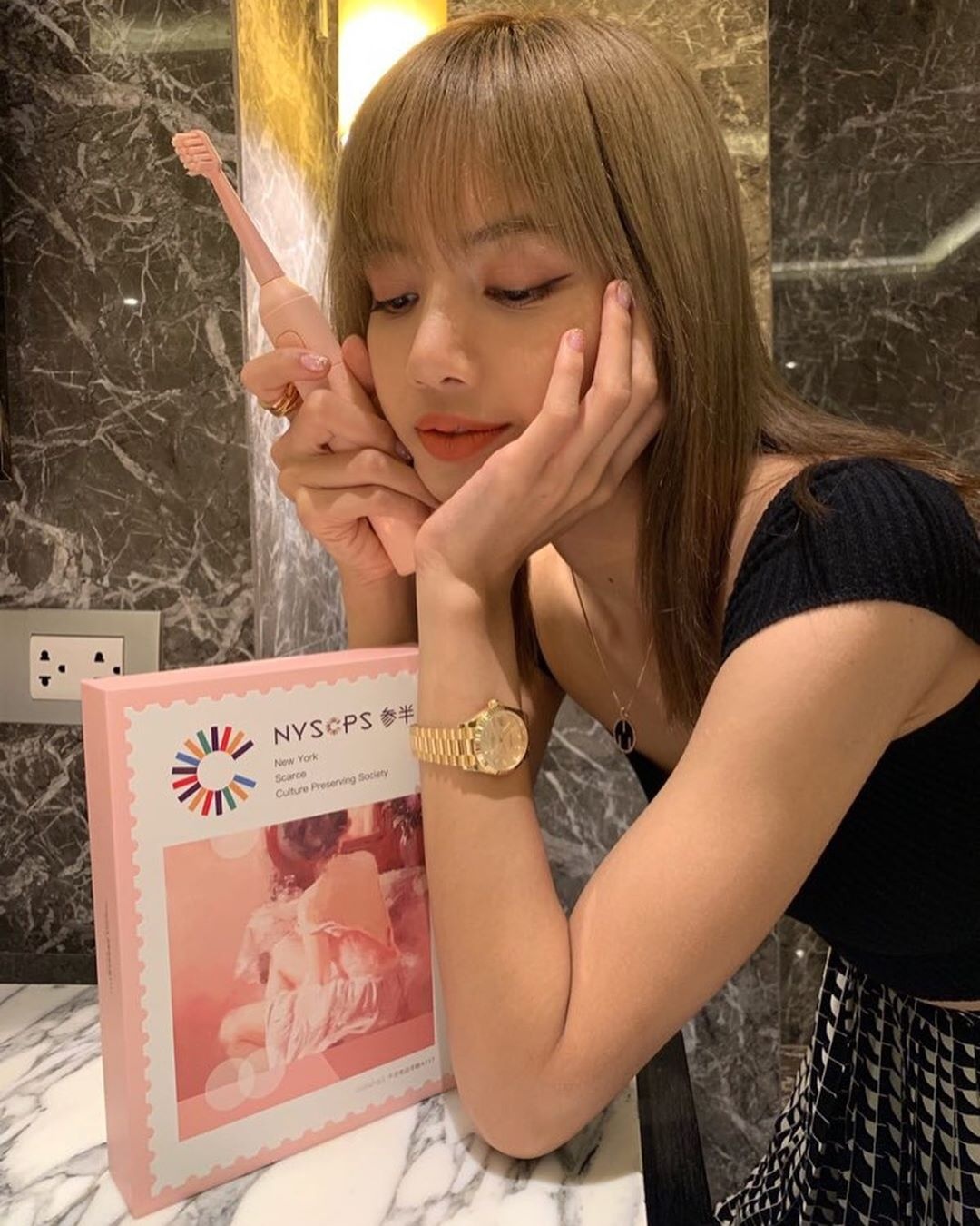 blackpink-20190906-215112-003.jpg