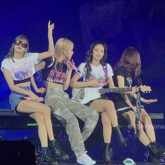 blackpink-20220808-014932-007-resize.jpg