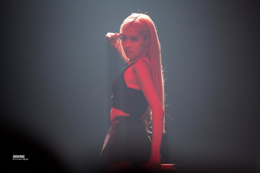 blackpink-20190922-160816-010.jpg