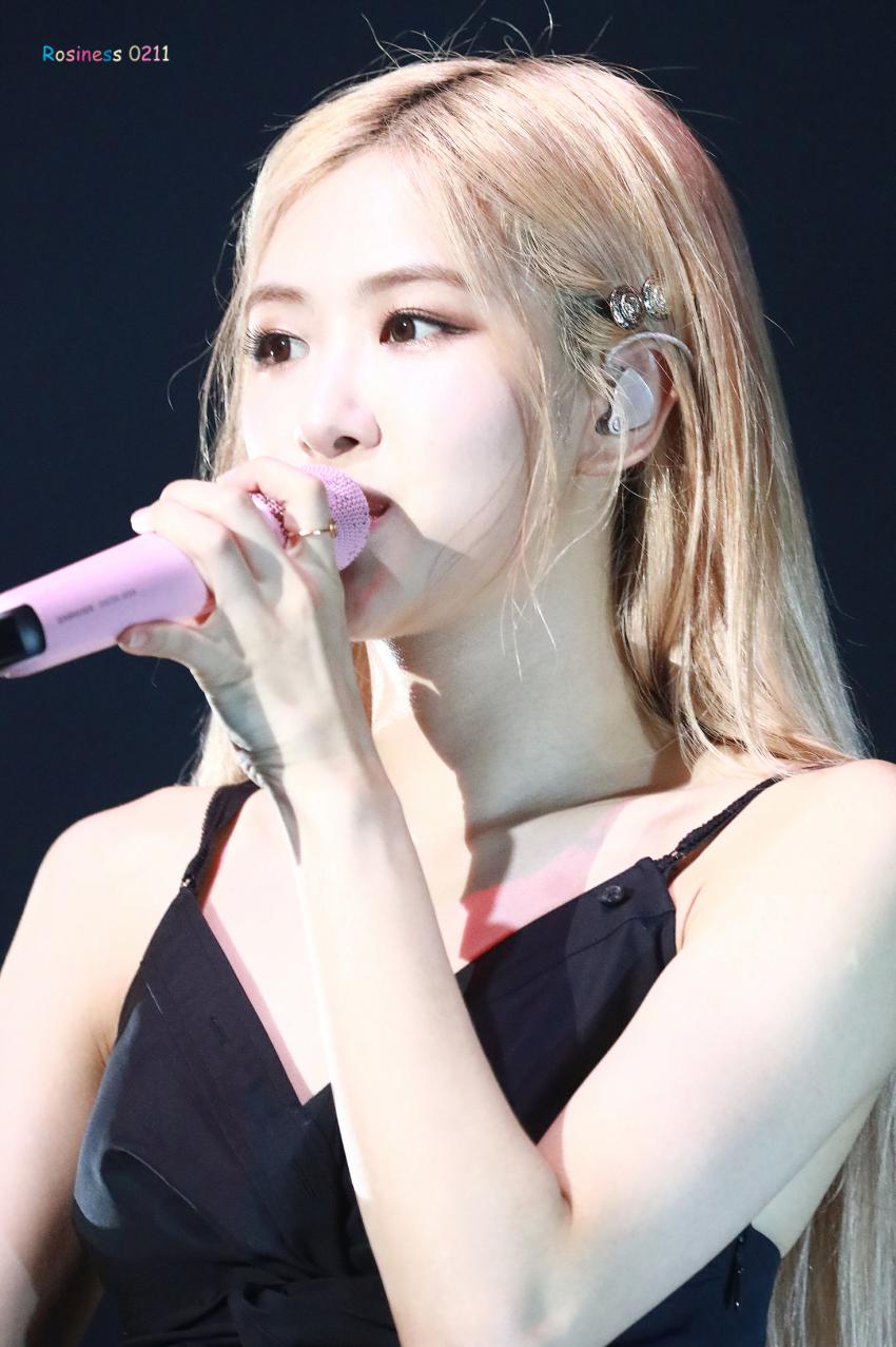 blackpink-20190922-160816-004.jpg