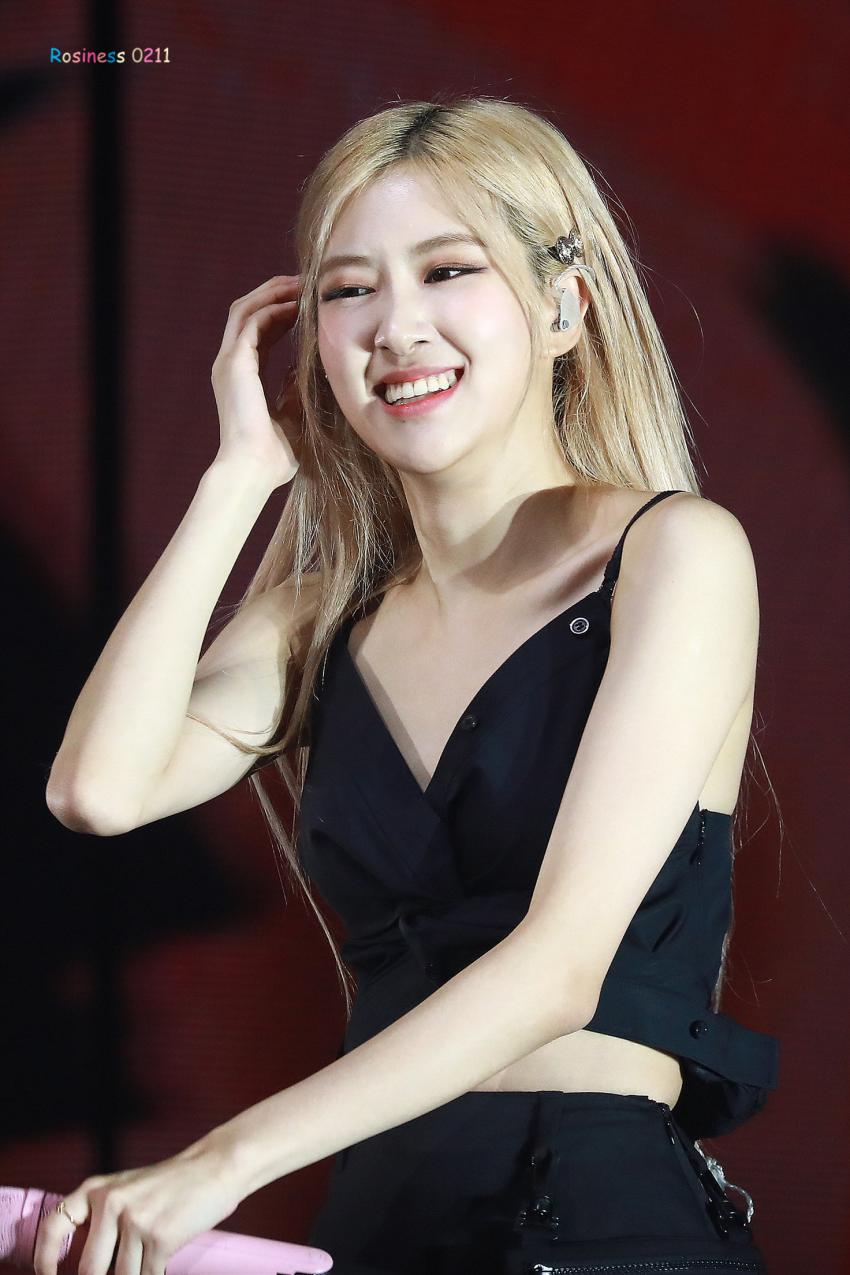 blackpink-20190922-160816-006.jpg